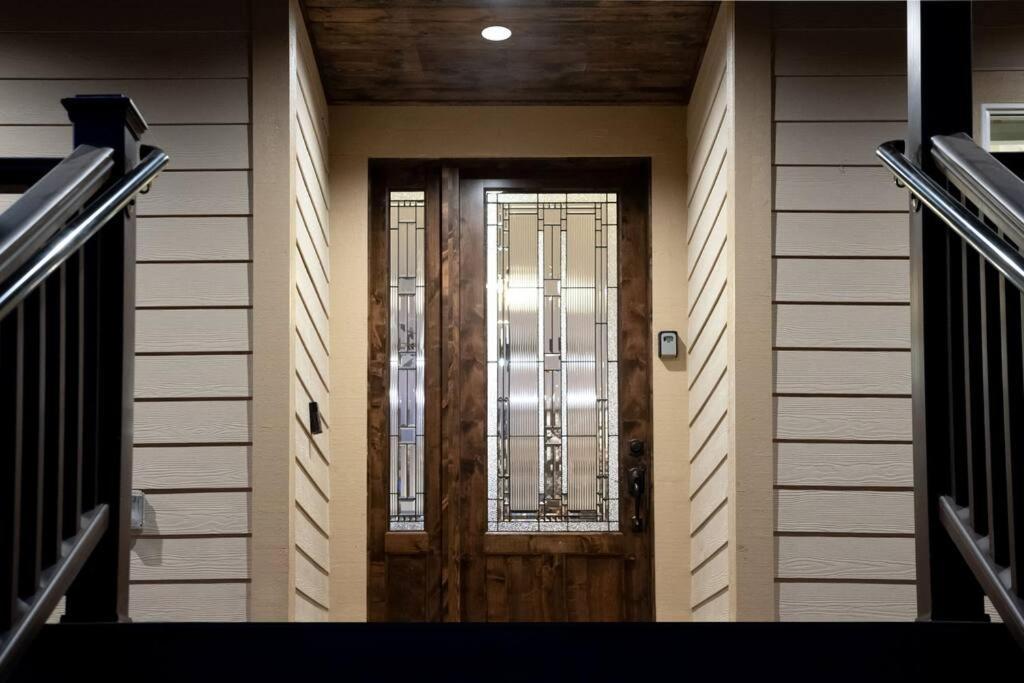 New Luxury Lake House In Pine Mountain Lake Close To Yosemite! Perfect For All Seasons! Great For Retreats, Getaways, Celebrations, And More! Groveland Exteriér fotografie