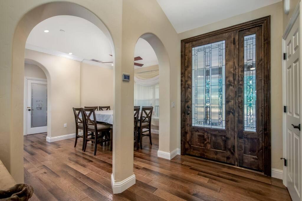 New Luxury Lake House In Pine Mountain Lake Close To Yosemite! Perfect For All Seasons! Great For Retreats, Getaways, Celebrations, And More! Groveland Exteriér fotografie