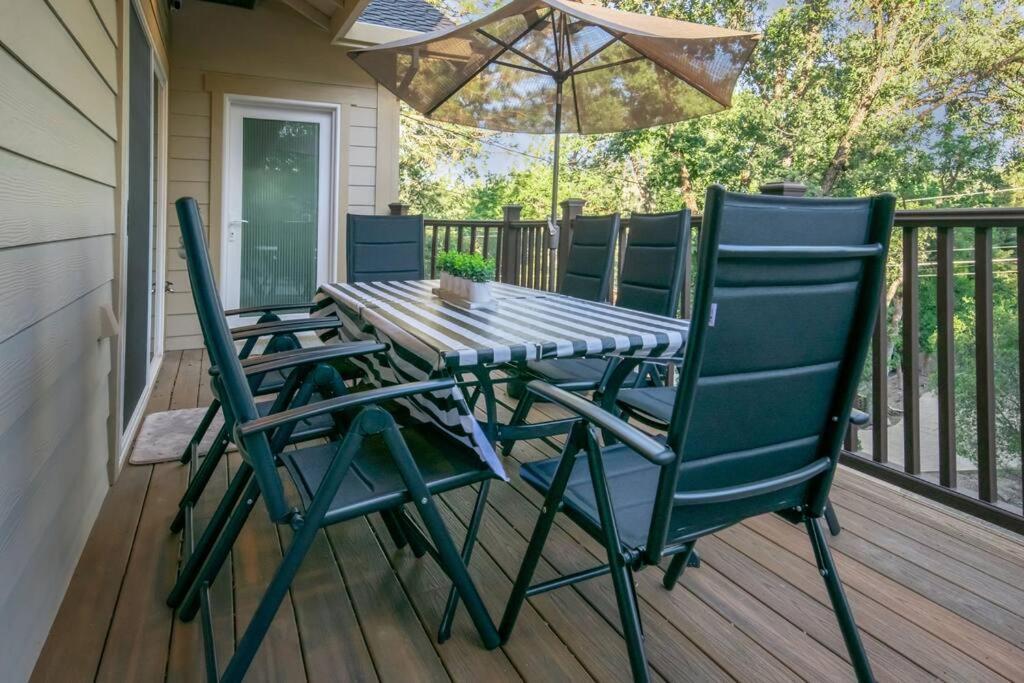 New Luxury Lake House In Pine Mountain Lake Close To Yosemite! Perfect For All Seasons! Great For Retreats, Getaways, Celebrations, And More! Groveland Exteriér fotografie